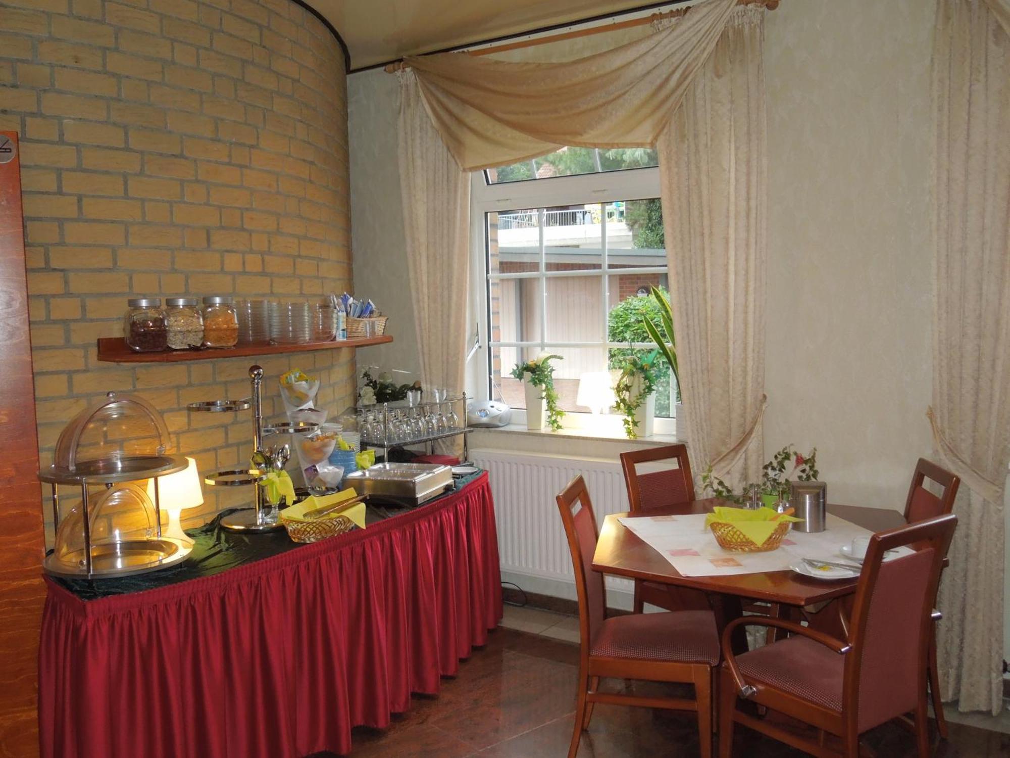 Haus Bergmann Hotell Harsewinkel Exteriör bild