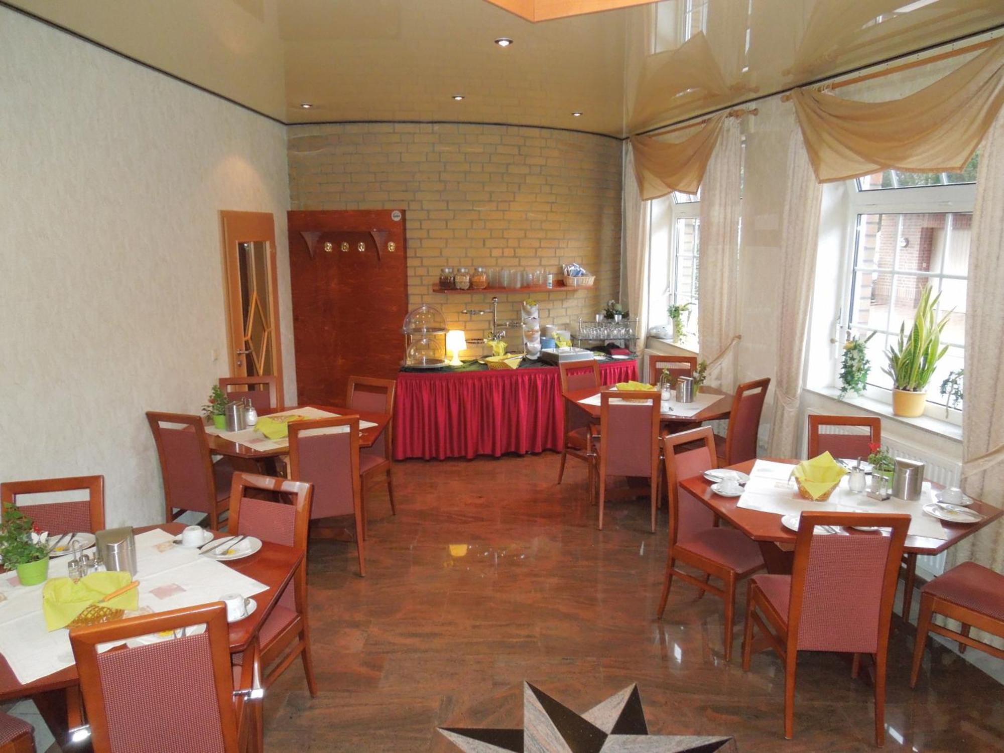 Haus Bergmann Hotell Harsewinkel Exteriör bild